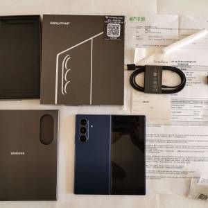 Care+到27年7月, 新淨,512GB,香港行貨,藍色Samsung fold 7 雙卡 5G, 有盒有單