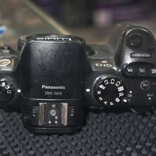 Panasonic GH3 操作正常 配件齊全 70%new