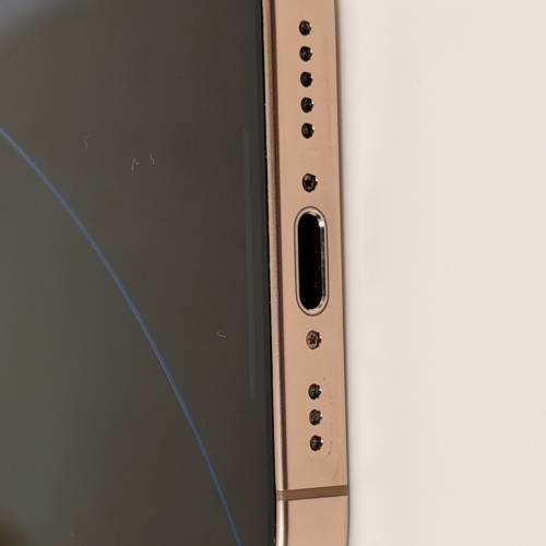 95成新 iPhone 16 Pro 鈦金原色 512G