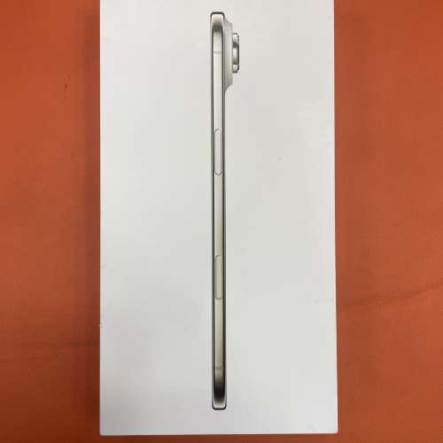 全新未開封未激活 iPhone Air 256GB 金色 日本版 Apple保養一年 自用首選超值