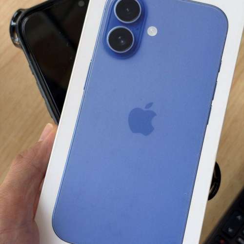 iPhone 16,128; 送 CASETIFY殼, 港版
