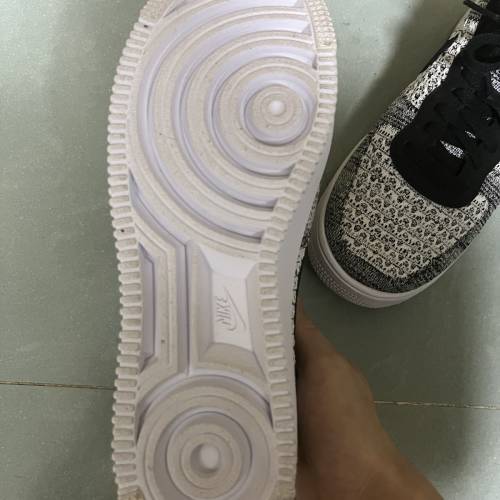 Nike Air Force 1 Flyknit 2 Black Pure Platinum