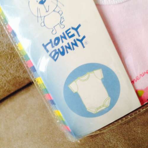 👶 HONEY BUNNY Baby Bodysuit 3pc Gift Set Newborns 0-3 months MIX NEW 嬰兒連...