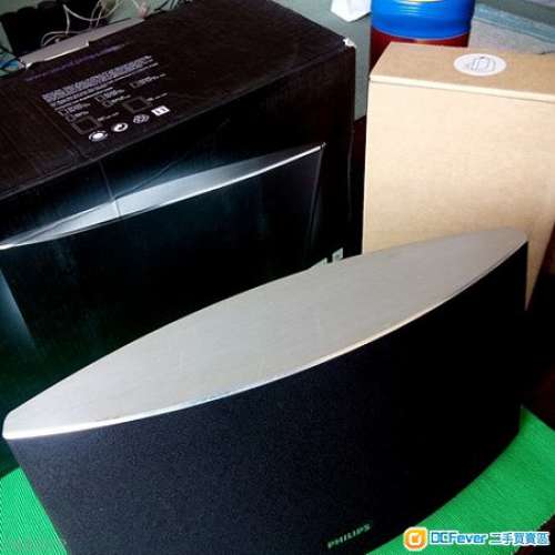 Philips AD7000W Speaker with AirPlay  USED 無線連接 喇叭