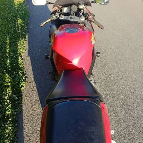 Honda CBR954RR Motorbike