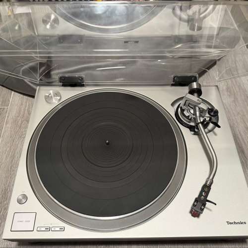 Technics 直驅唱盤 SL-1500C  銀色