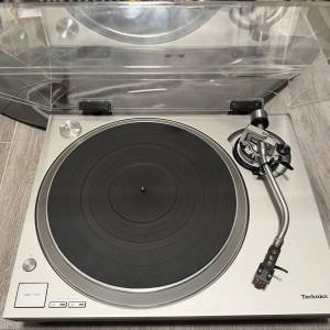 Technics 直驅唱盤 SL-1500C  銀色