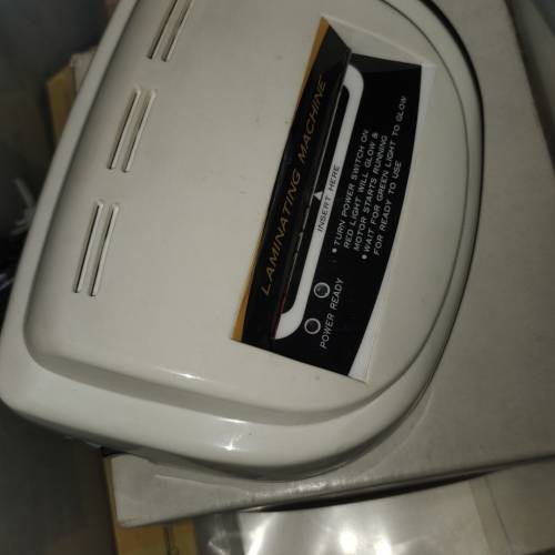四吋過膠機
送3pack A4 size過膠紙