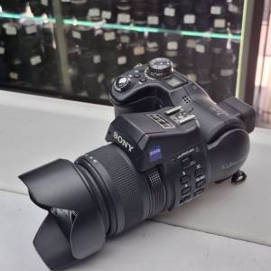 SONY CYBER-SHOT DSC-F828