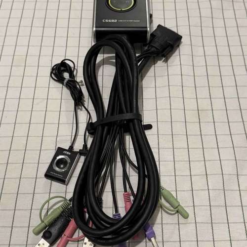 95% 新 ATEN 1.2M 切換器 CS682 DVI KVM