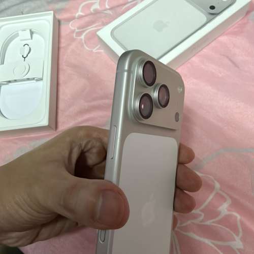 APPLE IPHONE 17 PRO SILVER 銀色 512 香港行貨 有保養