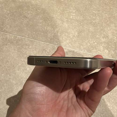 iPhone 15 Pro Natural Titanium 512GB