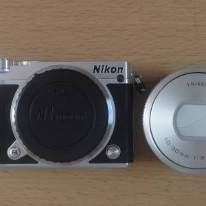 Nikon J5 銀黑色 kit set (10-30mm 電動鏡)