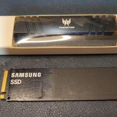 Samsung 三星 PM9A1 M.2 Gen4 NVMe SSD 1TB