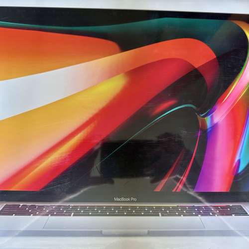 全新行貨 蘋果MacBook Pro  16吋銀色 A2141 16Gb+512G SSD