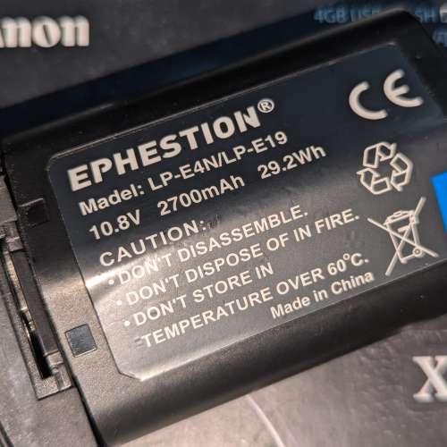 Canon LP-E4B 代用電
