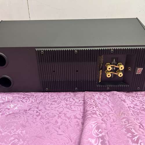 KEF model 100（同軸中置喇叭）新淨
