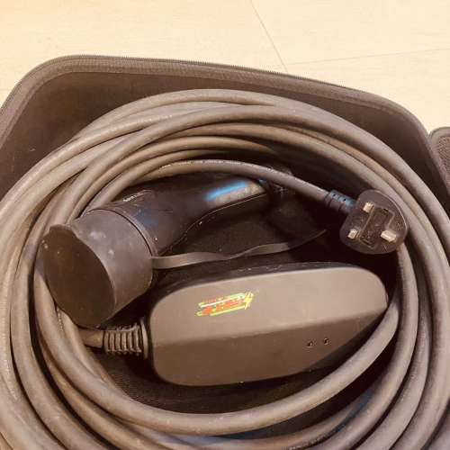 99%新 S3XY EV Charging cable 流動充電器 Type 2 中叉線15M長，用過幾次，原價$1699
