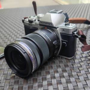 Olympus EM10 Mark2 +12-50微距鏡頭