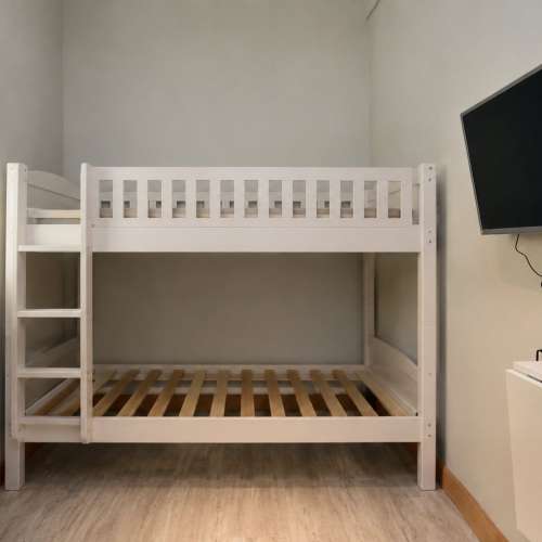 Single Wooden Bunk Bed With 2x Mattress