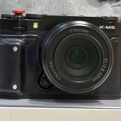 轉會放售Fujifilm X-M5 一機兩鏡少量配件