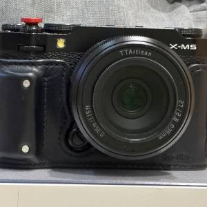 轉會放售Fujifilm X-M5 一機兩鏡少量配件