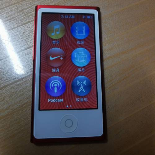 如圖～iPod 16GB播放器～有藍牙和收音機功能（接近全新）