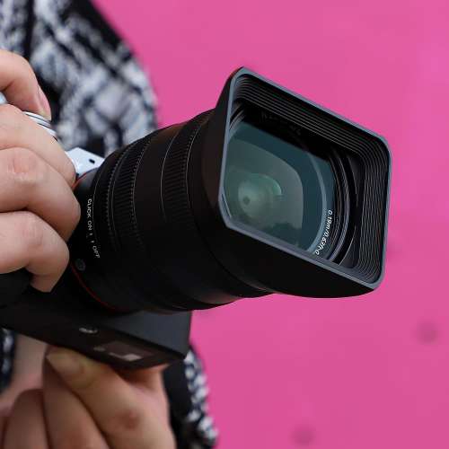 Haoge LH-E245 Square Metal Lens Hood For Sony FE 24-50mm F/2.8 G 方形遮光罩
