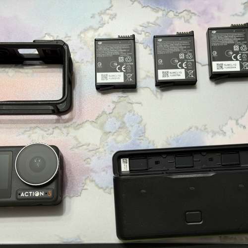 【精神靚仔】DJI Osmo Action 3 連原裝充電盒 + 3粒高能電