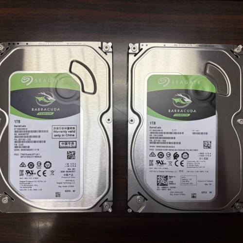 Seagate Barracuda 1TB 兩隻