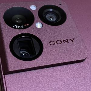 95%新Sony Xperia 1 VIII 紅色 256GB 連Devilcase 手機殼連MagSafe卡套同WF-1000XM5