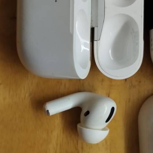 AirPods Pro（100%行貨)