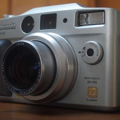 Panasonic DMC  LC5