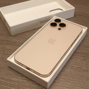 9成新 無花 iPhone 16pro 256GB 金色