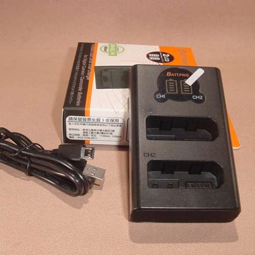 EN-EL14+ ENEL14a USB雙位充電器合NIKON P7800,P7700,P7100,P7000,D3100,D3200,D330...