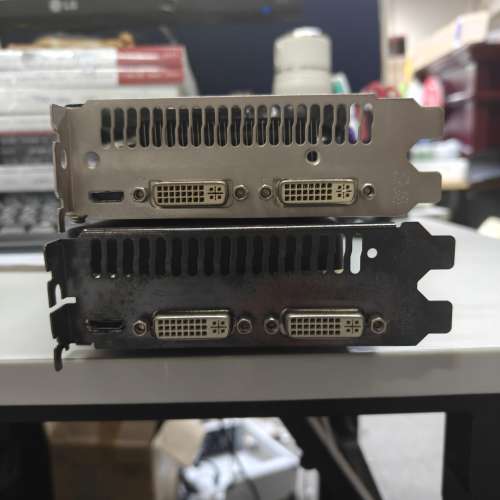GTX 560ti / GTX 460 SE 1GB DDR5