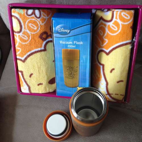 DISNEY Vacuum Flask Towel Gift Box Set NEW 全新迪士尼兒童保溫瓶毛巾禮盒套裝