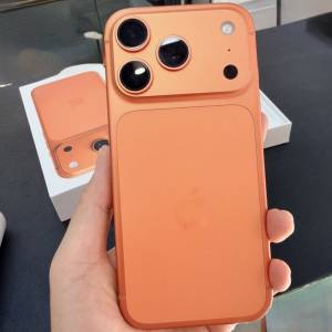 有保iPhone 17pro 256gb,電池健康度92，港行極新，冇修冇拆，全套有 單齊保養至26年...