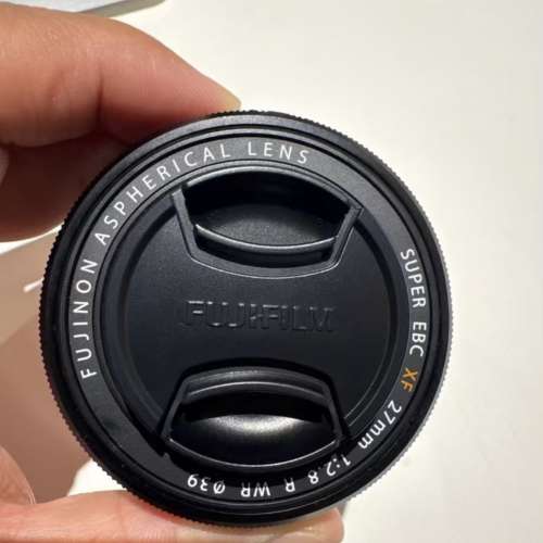 【極新一機兩鏡組合】Fujifilm X-E4 銀色機身 + XF 27mm F2.8 WR 二代餅乾鏡 + XF ...