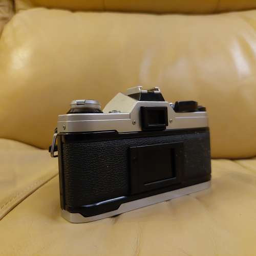 AE1