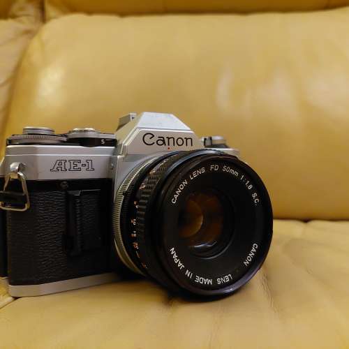 AE1