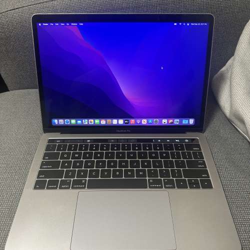 MacBook Pro 13&rdquo; 2016 i7/16+1TB Touch Bar 大容量