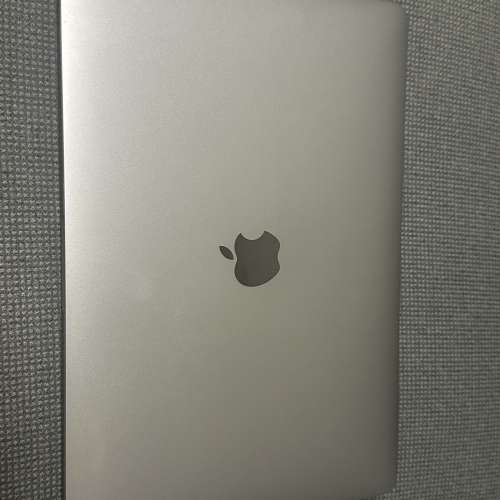 MacBook Pro 13&rdquo; 2016 i7/16+1TB Touch Bar 大容量