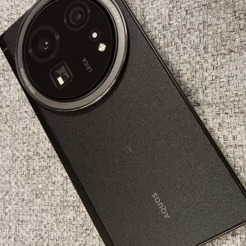 Sharp Aquos R9 pro 日本版手機