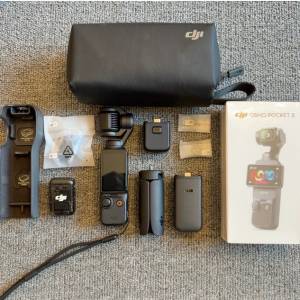 DJI Osmo Pocket 3 Vlogging Bundle
