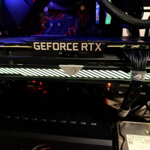 Asus ROG STRIX RTX3070 8G 顯卡 香港行貨有盒