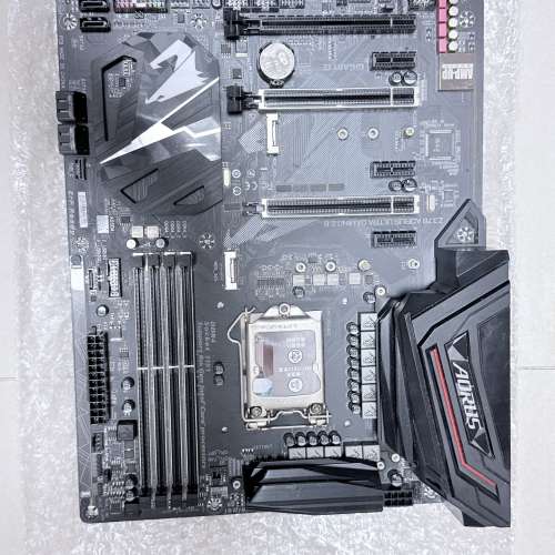 二手 GIGABYTE Z370 ULTRA GAMING 2.0 Z370 DDR4 LGA1151 ATX MB