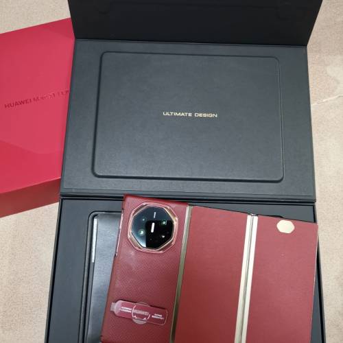 HUAWEI Mate XT港行1tb