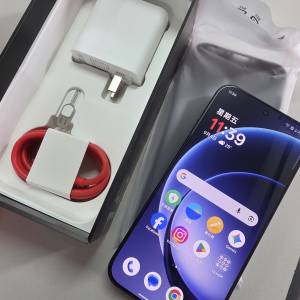 #2876 OnePlus 15 5G 國際版 PLK110 (16GB+1TB) 黑色 99%新