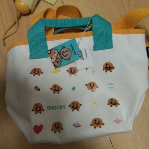 MINISO BT21 Shooky 化妝袋連小袋